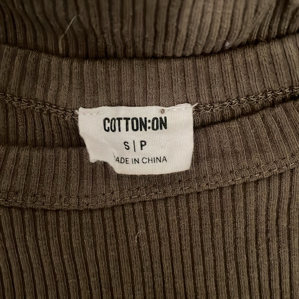 Cotton-on Cropped Long Sleeve - Picture 3 of 3